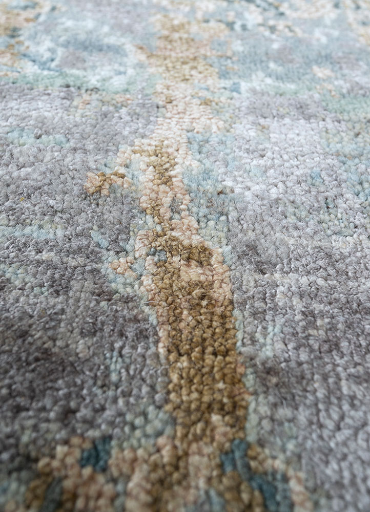 entropy blue wool and silk hand knotted Rug - CloseUp