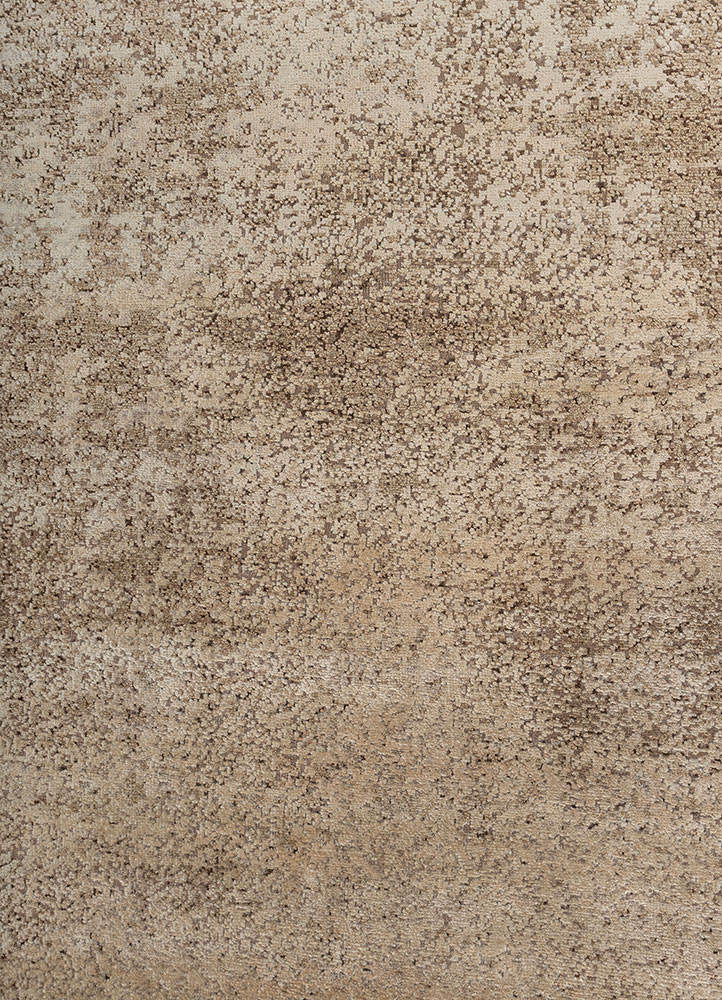 entropy ivory wool and silk hand knotted Rug - CloseUp