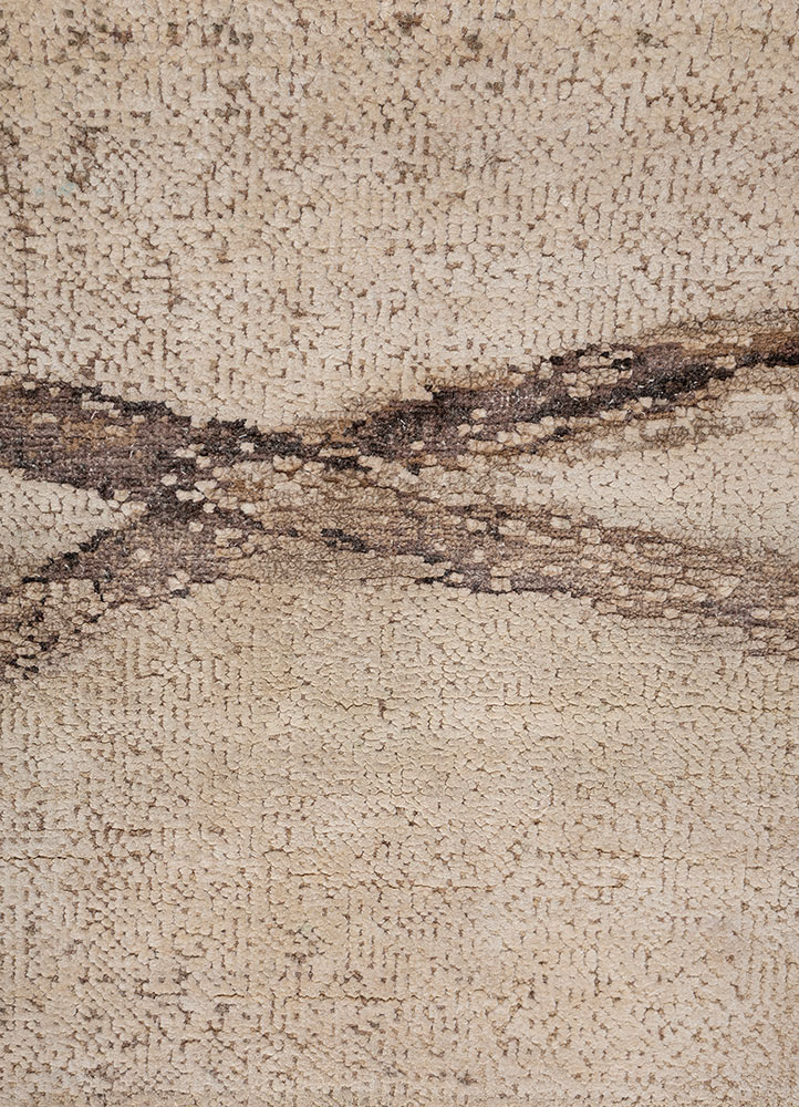 entropy ivory wool and silk hand knotted Rug - CloseUp