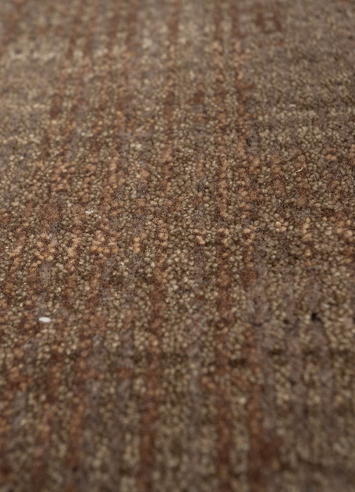 uvenuti beige and brown wool and silk hand knotted Rug - CloseUp