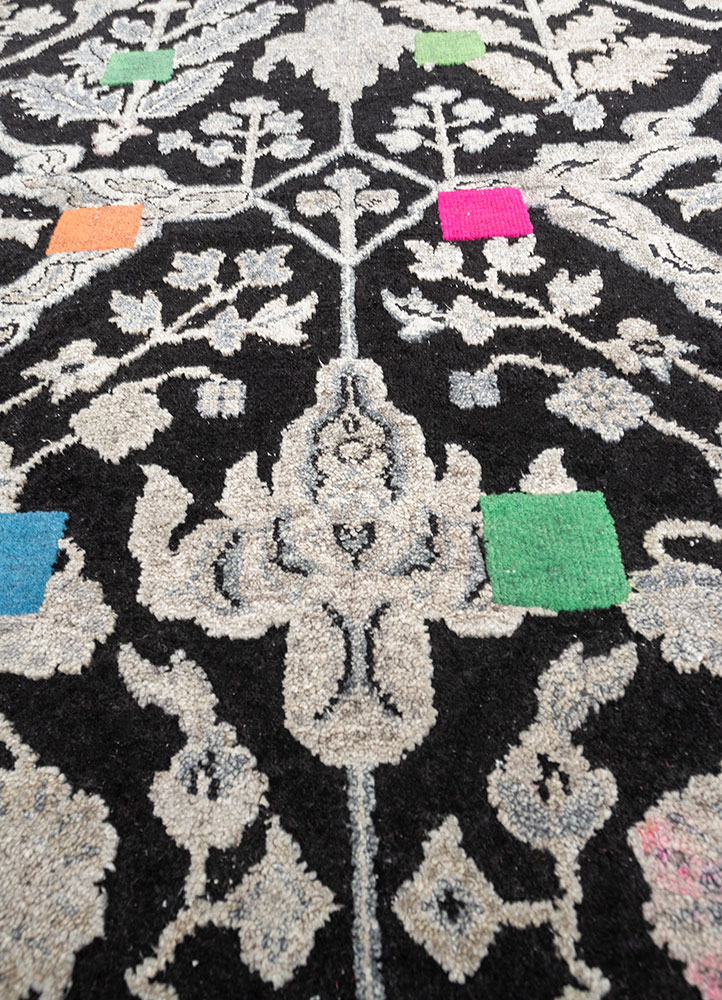 playing with tradition grey and black wool and silk hand knotted Rug - CloseUp
