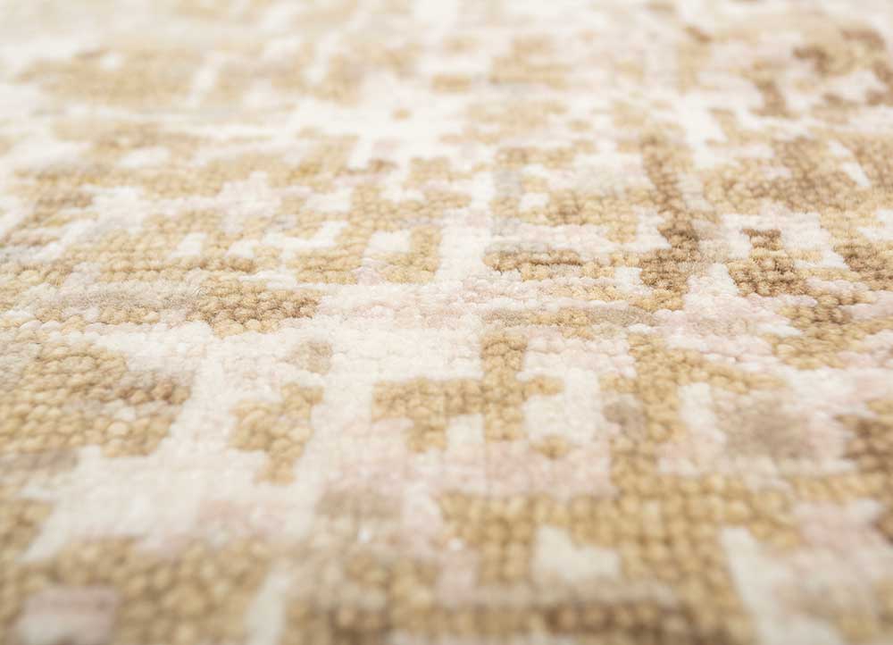 thyme gold wool hand knotted Rug - CloseUp