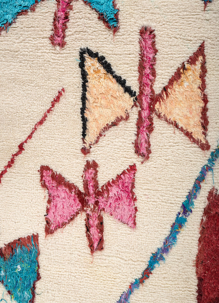 zuri ivory wool and viscose hand knotted Rug - CloseUp