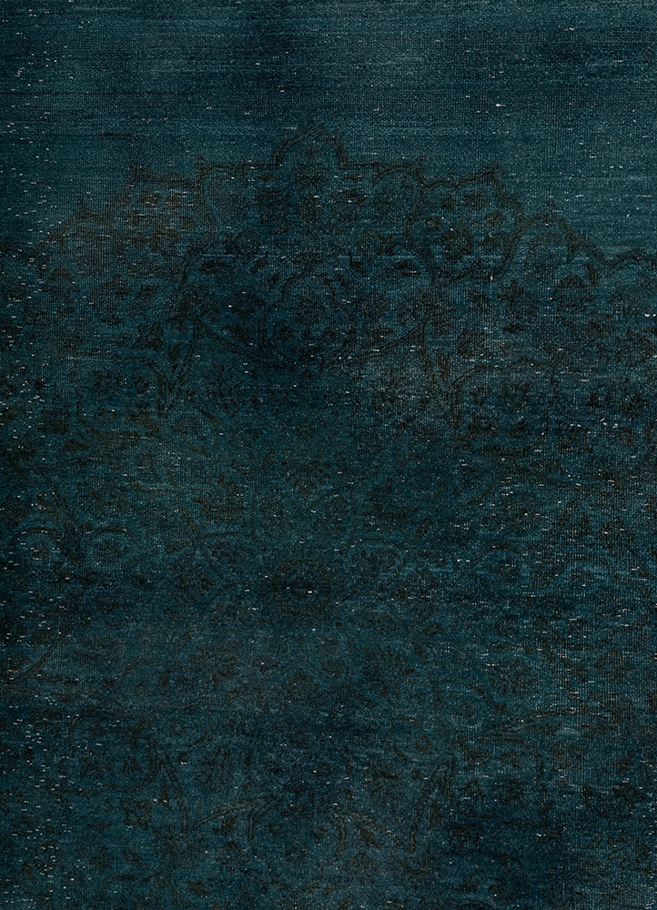 lacuna blue wool hand knotted Rug - CloseUp