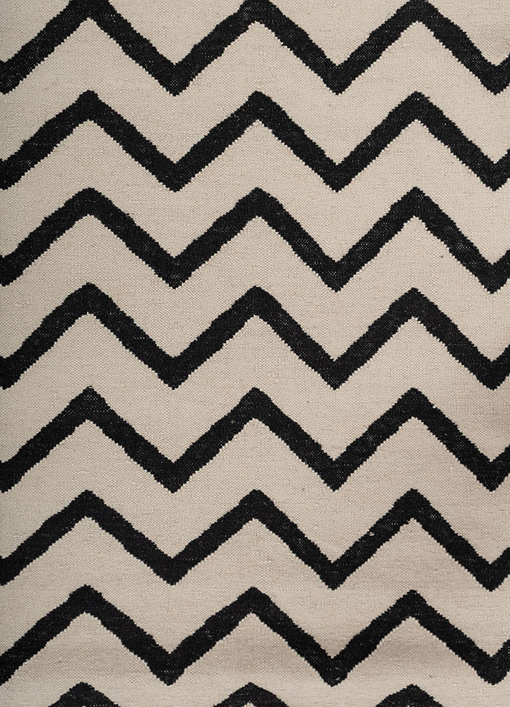 indusbar beige and brown wool flat weaves Rug - CloseUp
