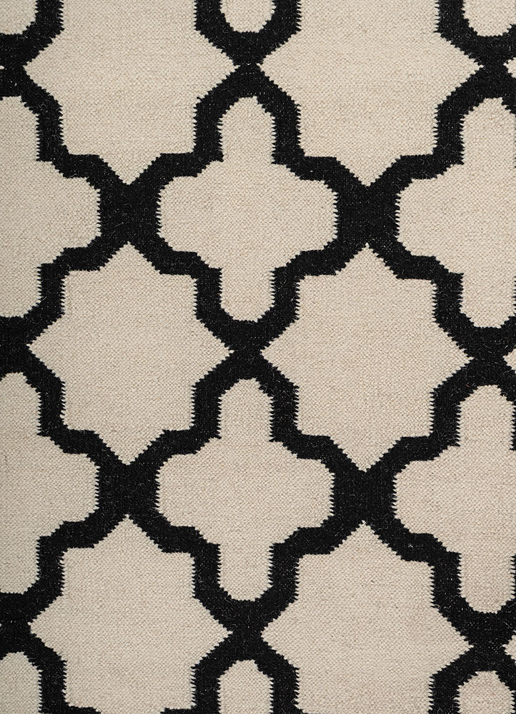 indusbar ivory wool flat weaves Rug - CloseUp