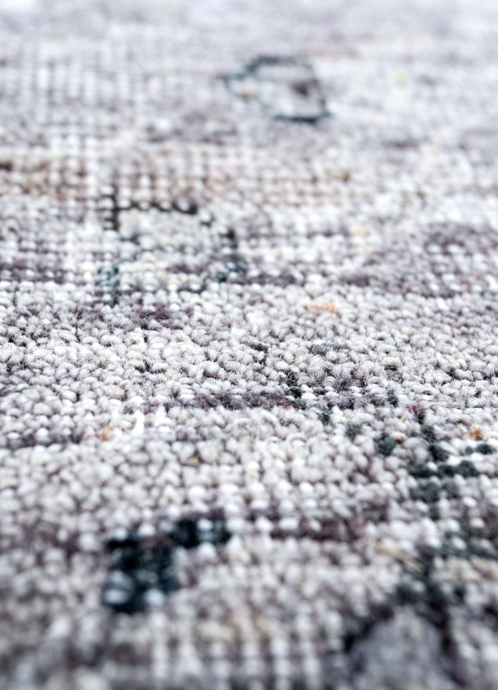 viscaya grey and black afghan wool hand knotted Rug - CloseUp