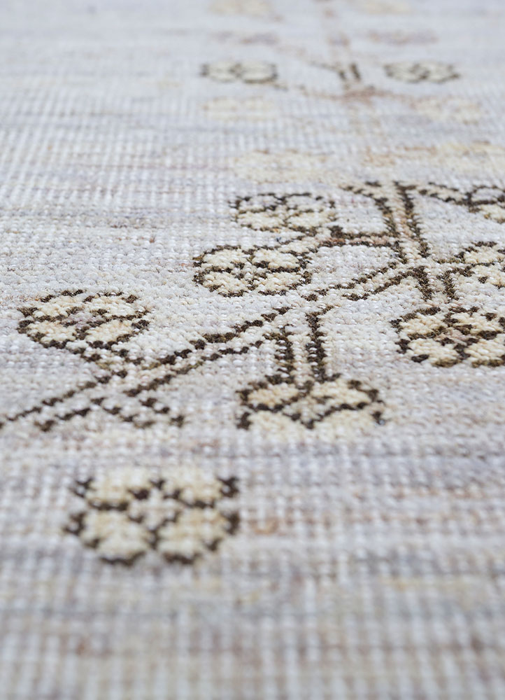 viscaya ivory afghan wool hand knotted Rug - CloseUp