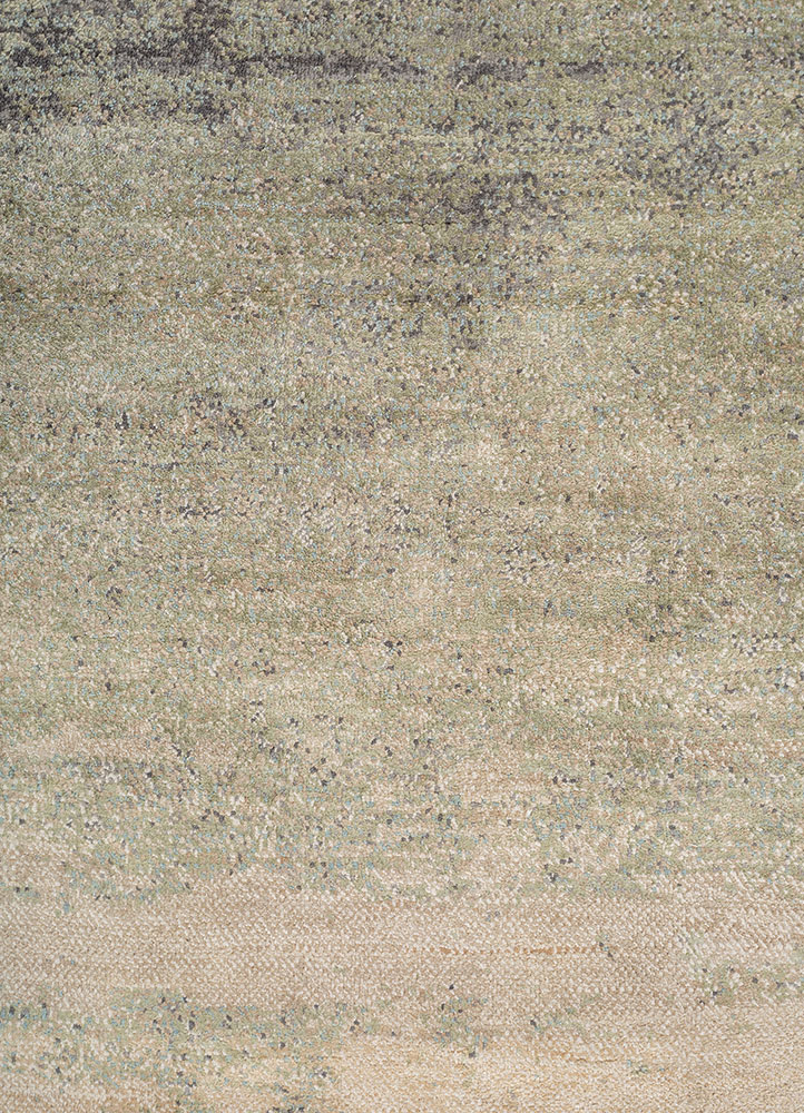 entropy ivory wool and silk hand knotted Rug - CloseUp