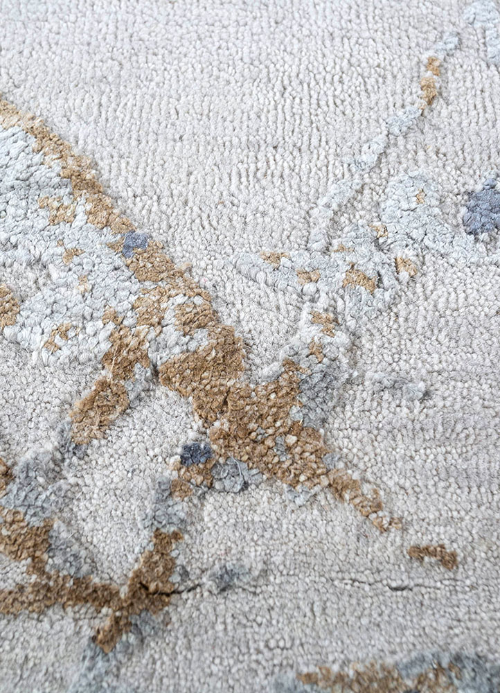 urban pause by kavi ivory wool and silk hand knotted Rug - CloseUp