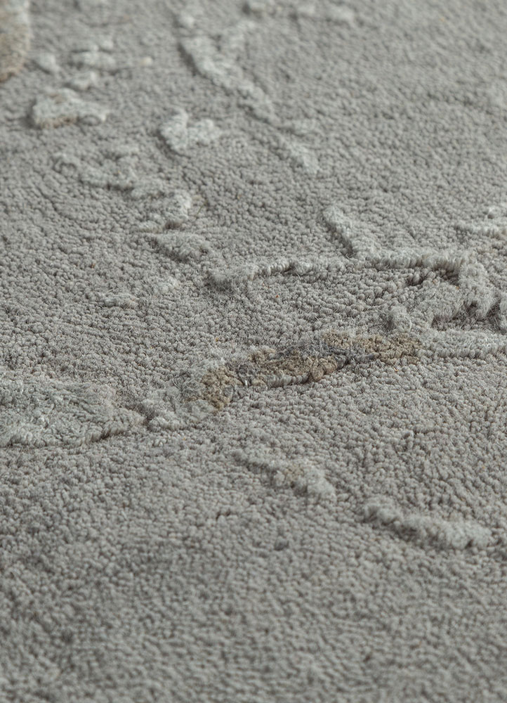 urban pause by kavi grey and black wool and silk hand knotted Rug - CloseUp