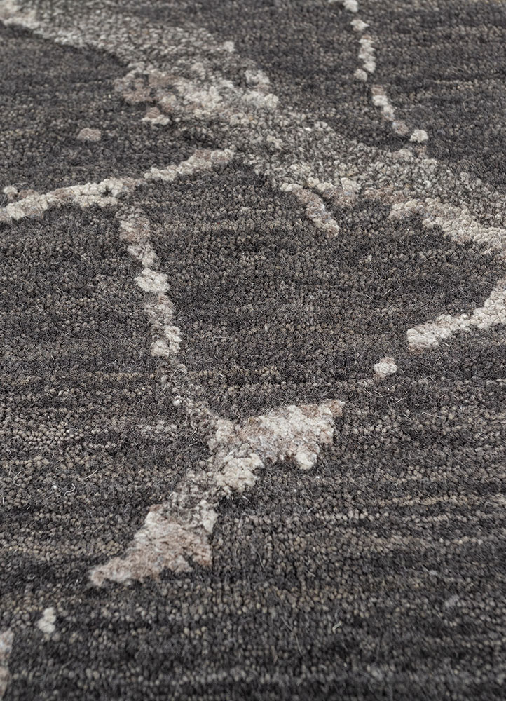 urban pause by kavi blue wool and silk hand knotted Rug - CloseUp