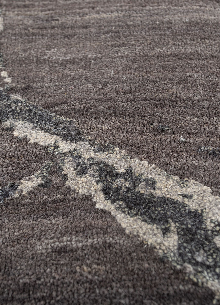 urban pause by kavi grey and black wool and silk hand knotted Rug - CloseUp