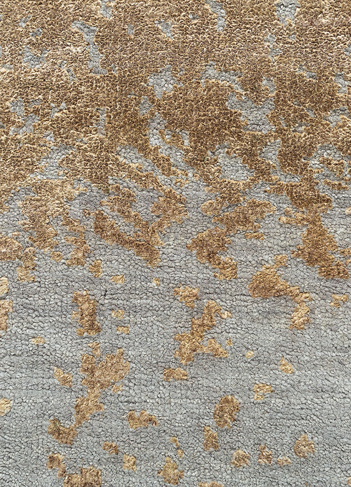 urban pause by kavi grey and black wool and silk hand knotted Rug - CloseUp