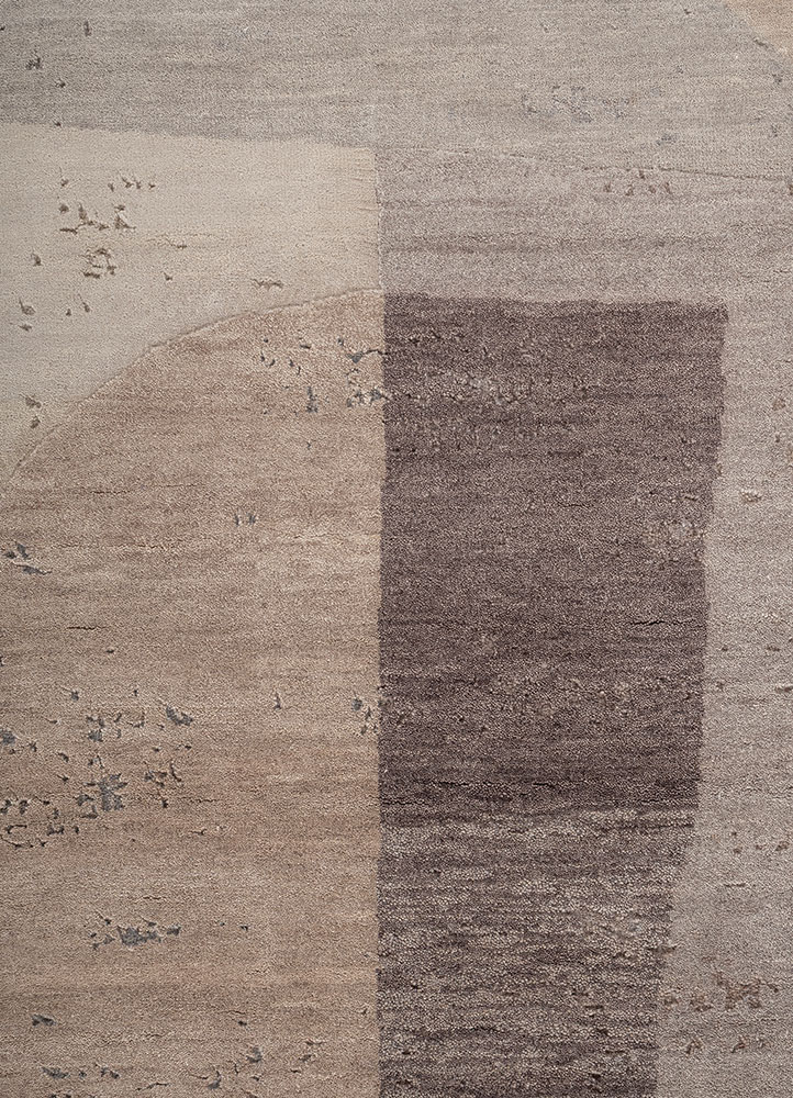 unfold by kavi beige and brown wool and silk hand knotted Rug - CloseUp