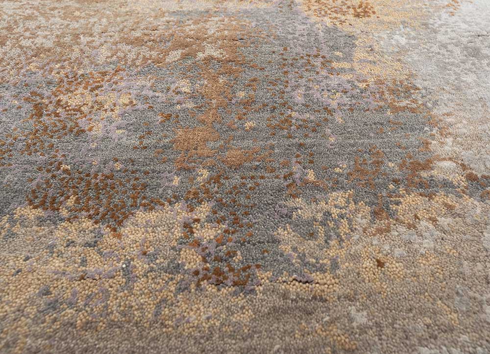 aakar by kavi grey and black wool and silk hand knotted Rug - CloseUp