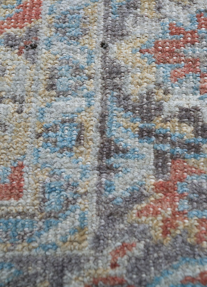 erbe grey and black wool hand knotted Rug - CloseUp
