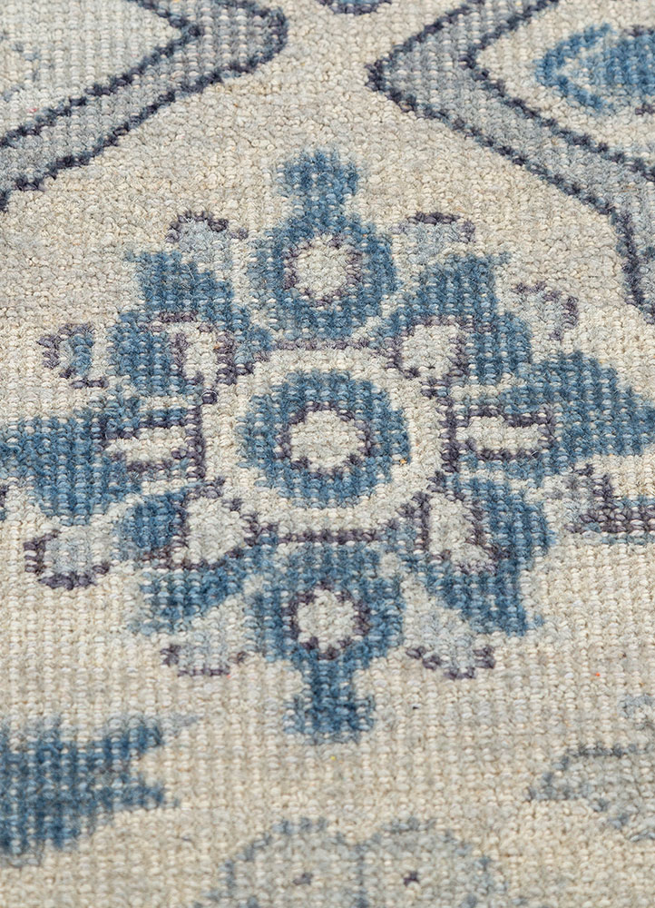 erbe blue wool hand knotted Rug - CloseUp