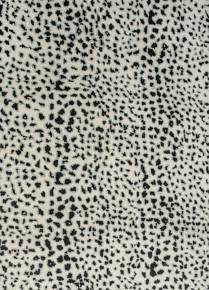 gilded age ivory wool hand knotted Rug - CloseUp
