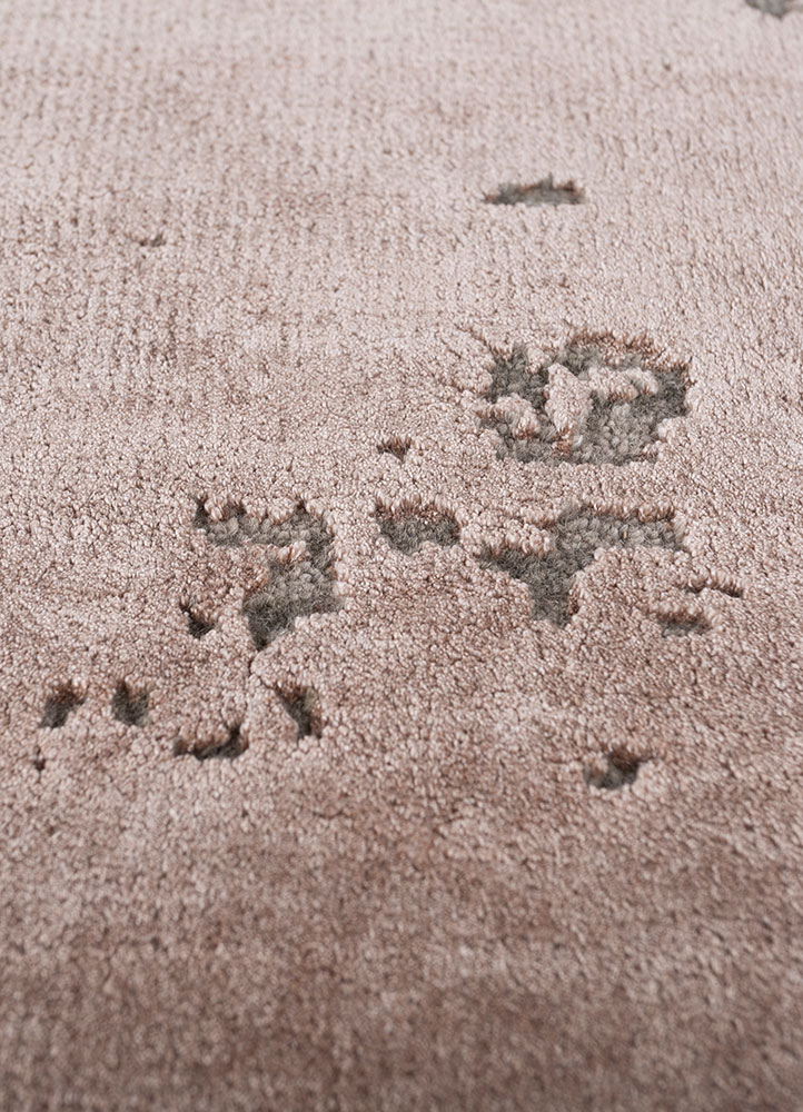 chaos theory by kavi beige and brown wool and bamboo silk hand knotted Rug - CloseUp