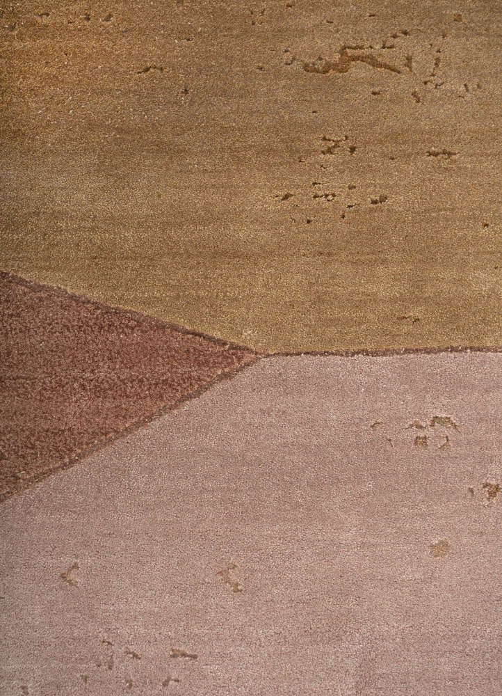 unfold by kavi pink and purple wool and bamboo silk hand knotted Rug - CloseUp