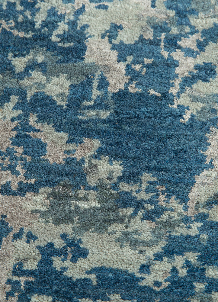 chaos theory by kavi blue wool and bamboo silk hand knotted Rug - CloseUp