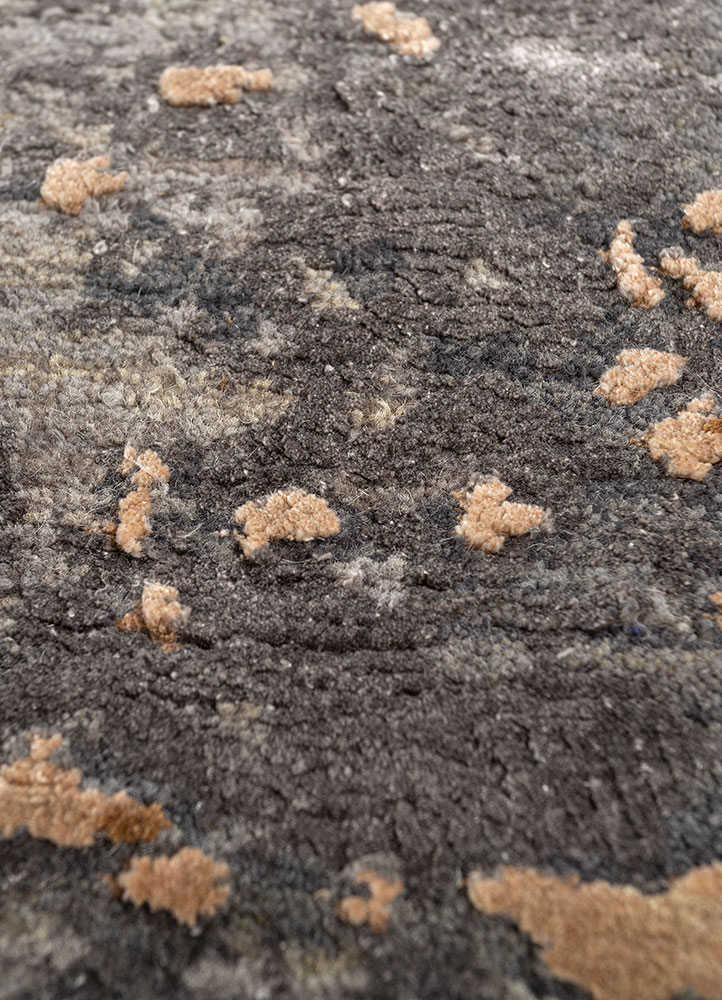 chaos theory by kavi grey and black wool and bamboo silk hand knotted Rug - CloseUp