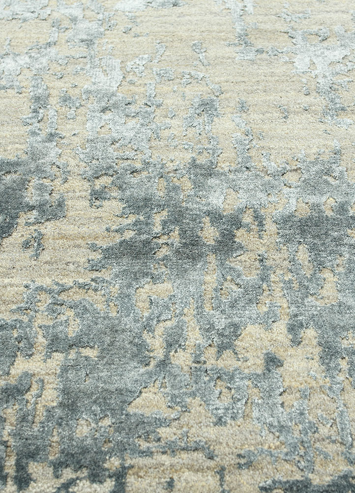 chaos theory by kavi grey and black wool and bamboo silk hand knotted Rug - CloseUp
