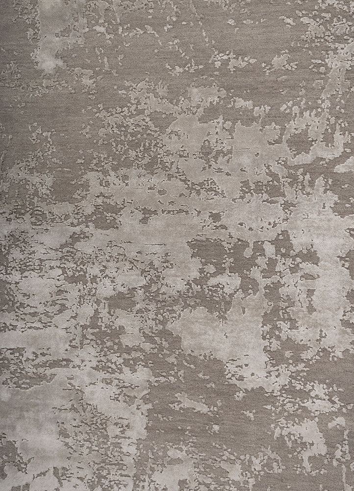 project error by kavi grey and black wool and bamboo silk hand knotted Rug - CloseUp