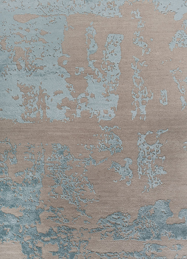 project error by kavi grey and black wool and bamboo silk hand knotted Rug - CloseUp