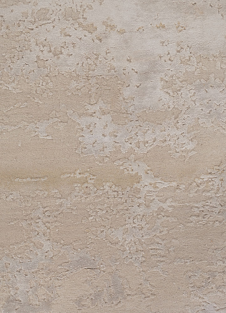 project error by kavi ivory wool and bamboo silk hand knotted Rug - CloseUp