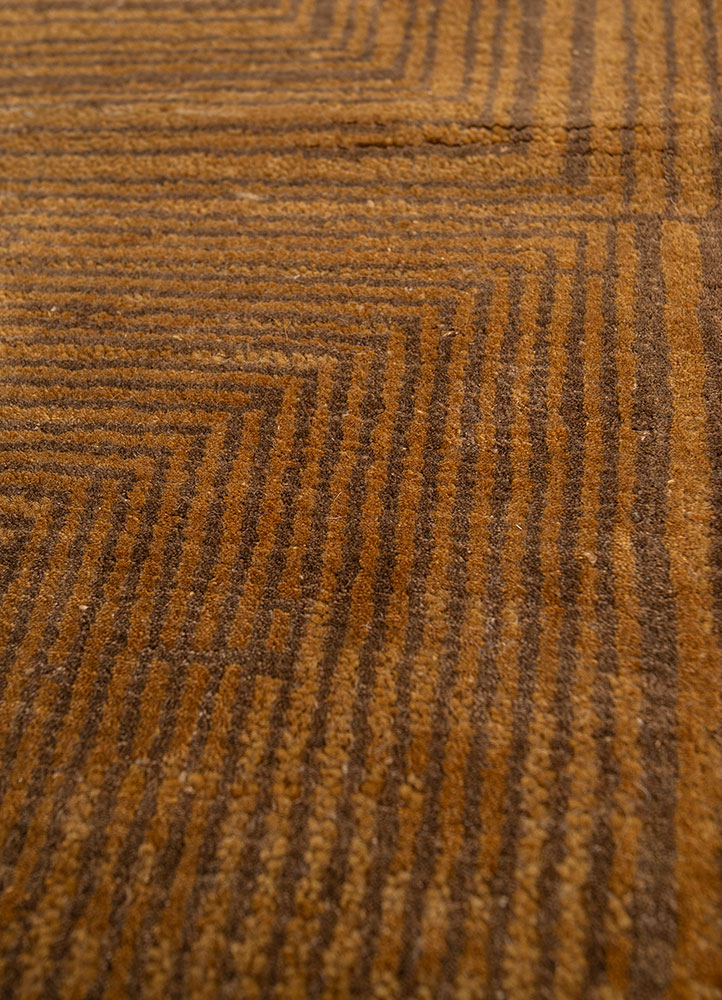 project error by kavi gold wool and bamboo silk hand knotted Rug - CloseUp