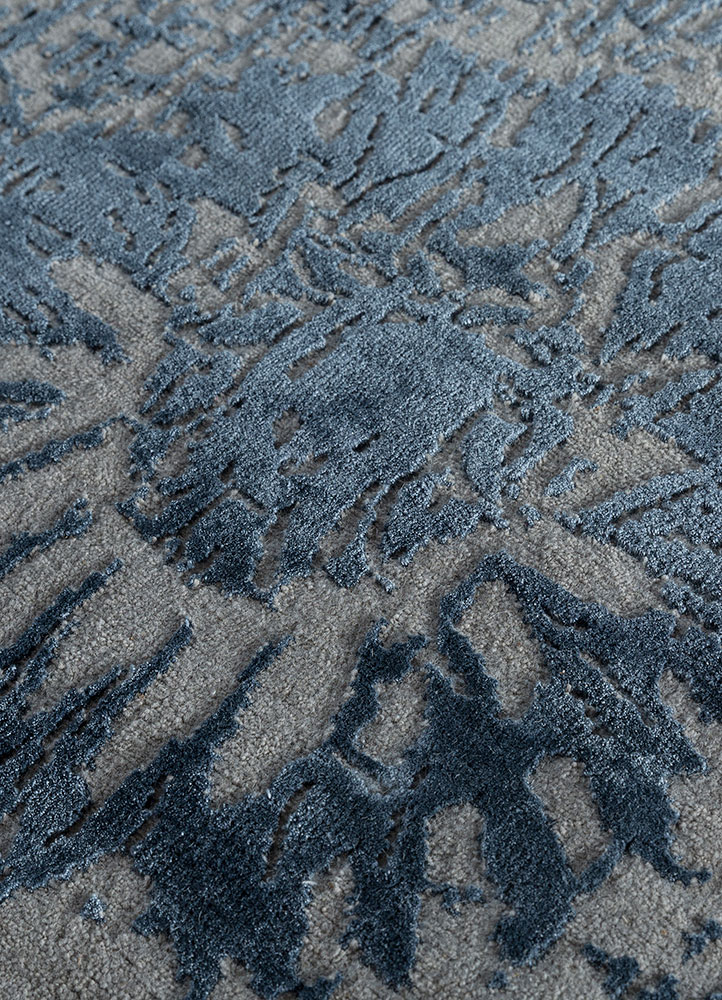 chaos theory by kavi grey and black wool and bamboo silk hand knotted Rug - CloseUp