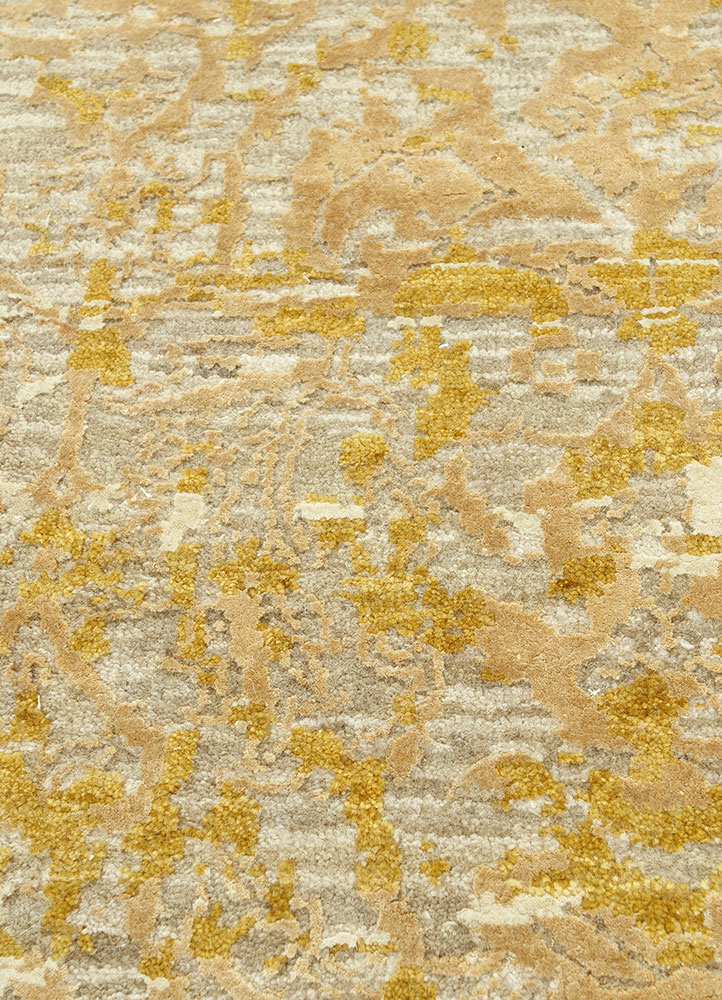 chaos theory by kavi gold wool and bamboo silk hand knotted Rug - CloseUp