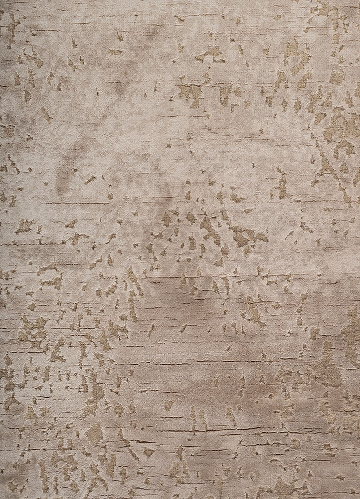 project error by kavi ivory wool and bamboo silk hand knotted Rug - CloseUp