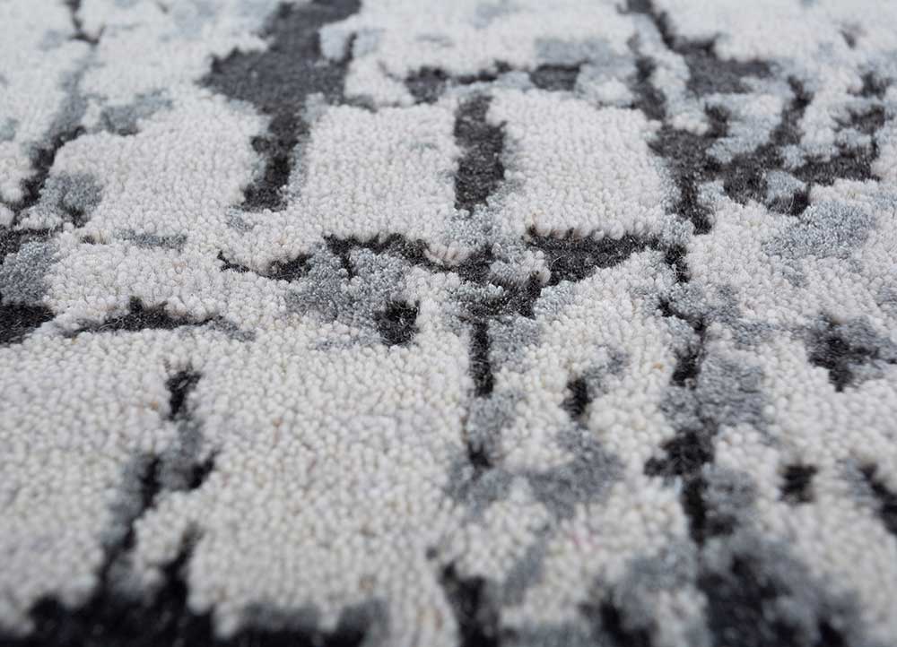 project error by kavi ivory wool and bamboo silk hand knotted Rug - CloseUp
