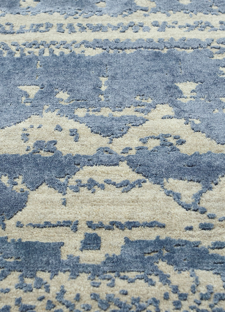 project error by kavi blue wool and bamboo silk hand knotted Rug - CloseUp