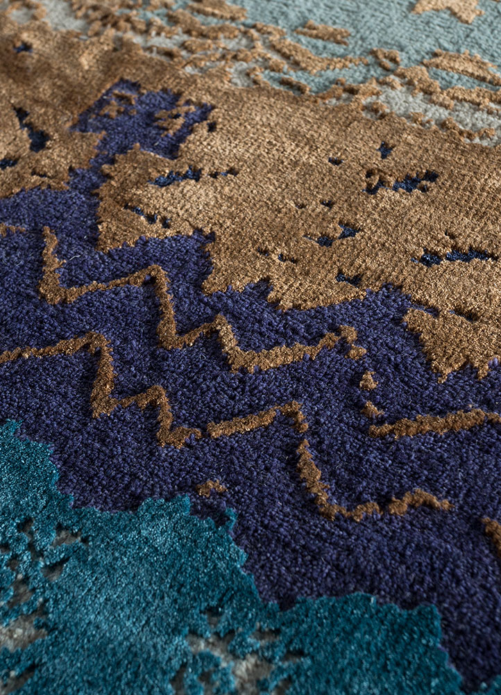 project error by kavi blue wool and bamboo silk hand knotted Rug - CloseUp