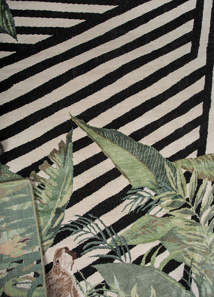 pansy grey and black wool and bamboo silk hand knotted Rug - CloseUp
