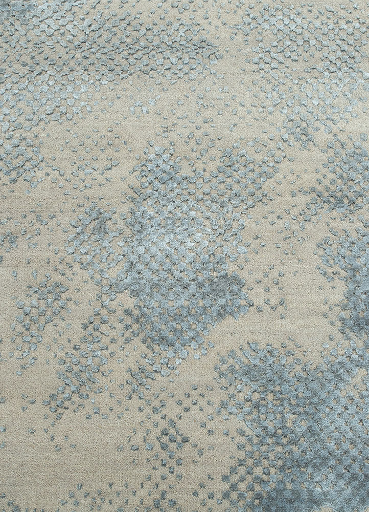 free verse by kavi grey and black wool and bamboo silk hand knotted Rug - CloseUp