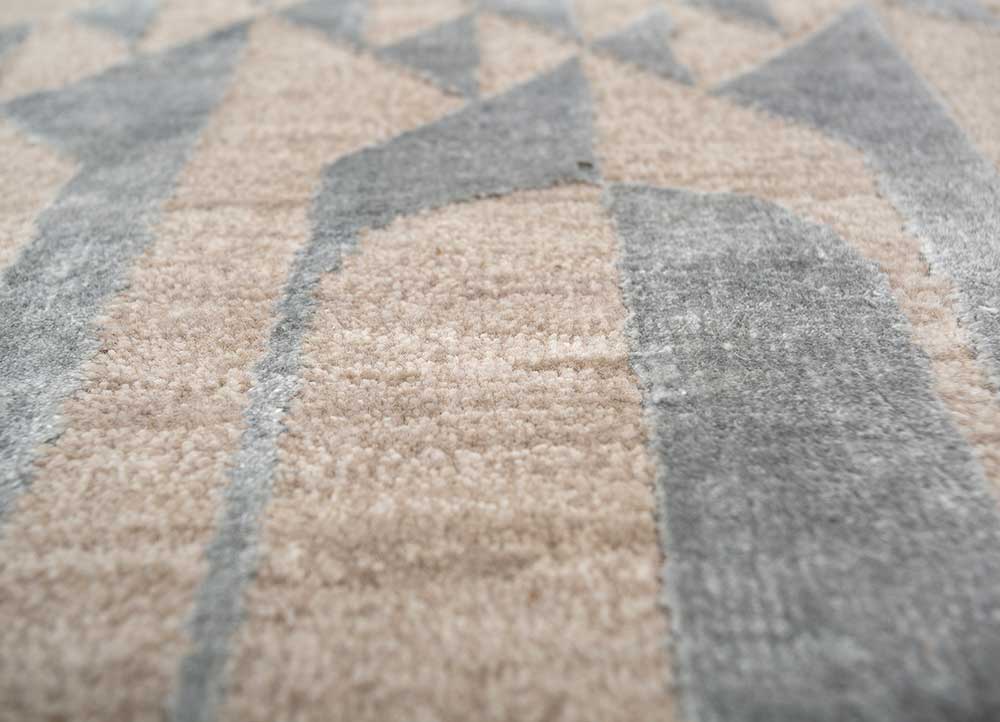 project error by kavi ivory wool and bamboo silk hand knotted Rug - CloseUp