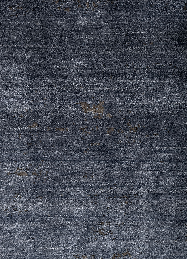 aprezo blue tencil hand knotted Rug - CloseUp