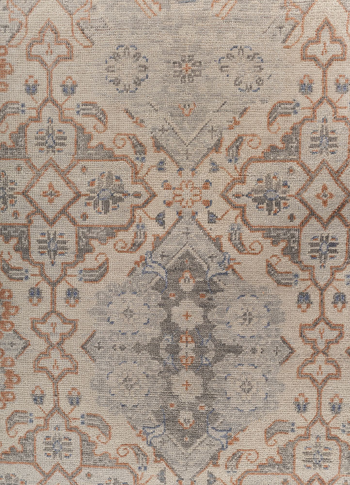 erbe beige and brown wool hand knotted Rug - CloseUp