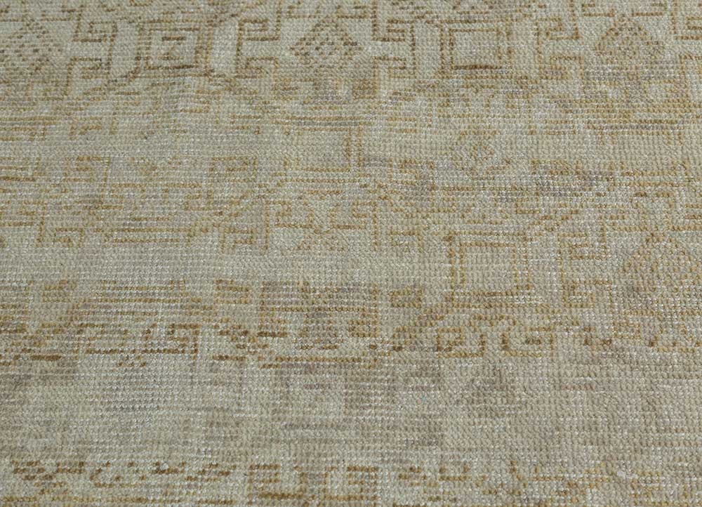 erbe beige and brown wool hand knotted Rug - CloseUp