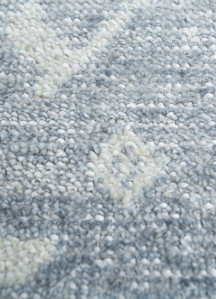 erbe blue wool hand knotted Rug - CloseUp