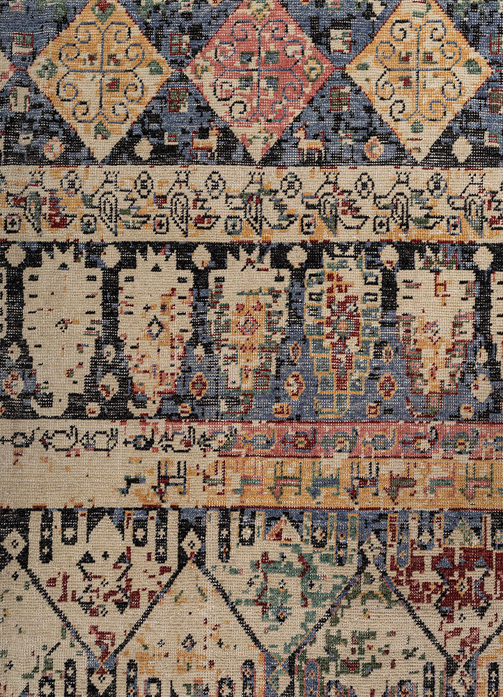 erbe blue wool hand knotted Rug - CloseUp