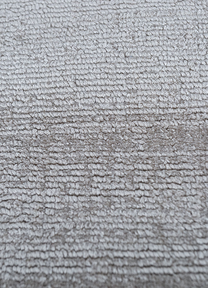 basis grey and black viscose hand loom Rug - CloseUp