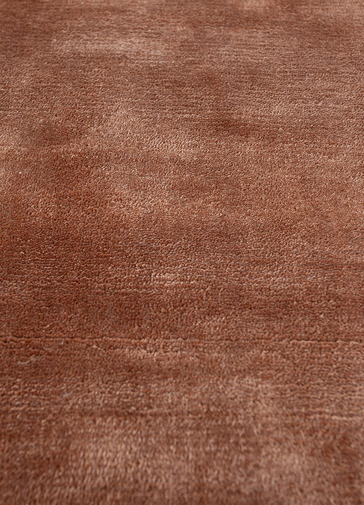 basis red and orange viscose hand loom Rug - CloseUp