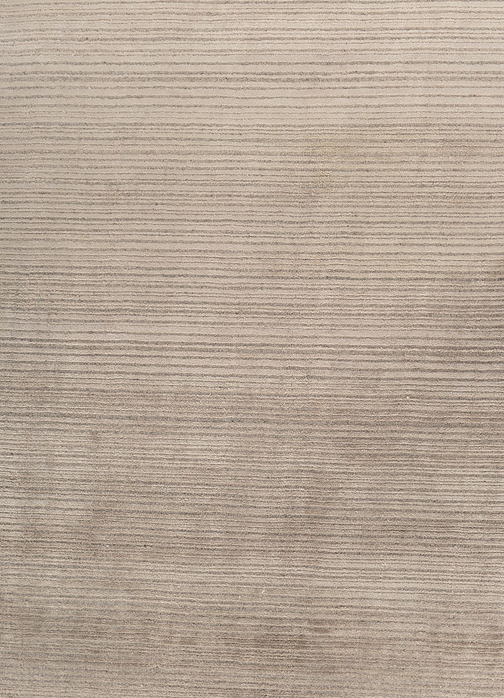 basis ivory wool and bamboo silk hand loom Rug - CloseUp