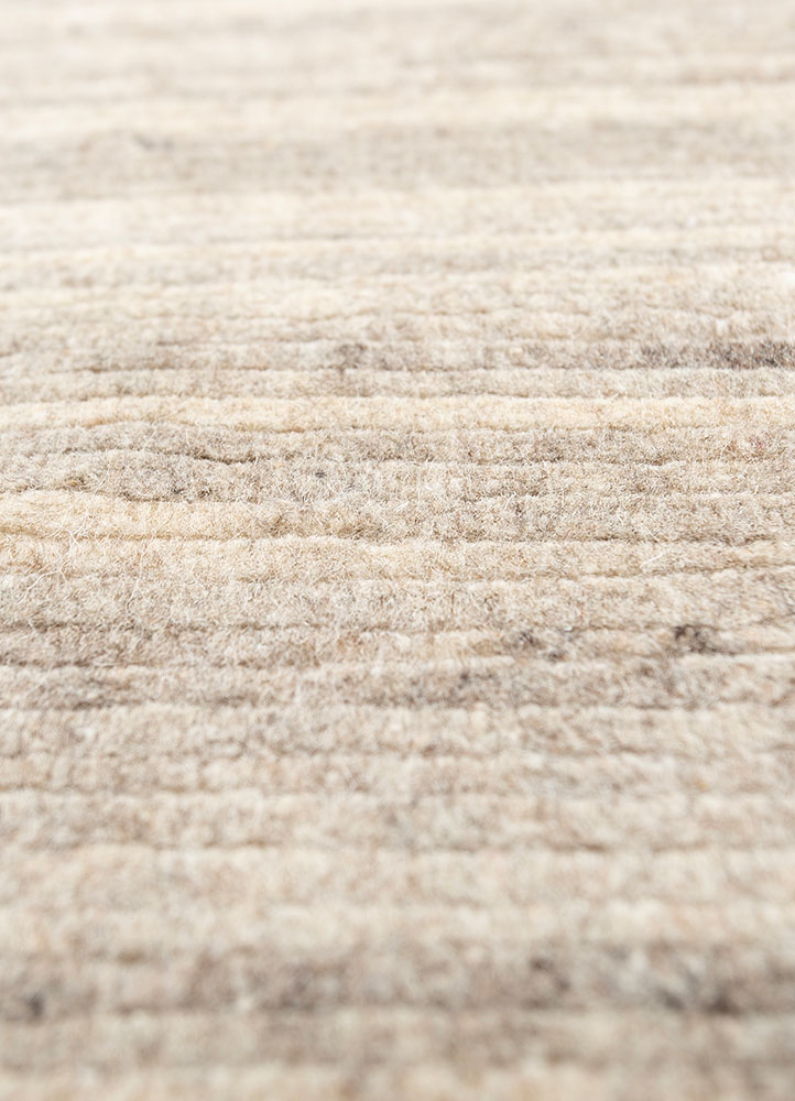 saga beige and brown wool hand loom Rug - CloseUp